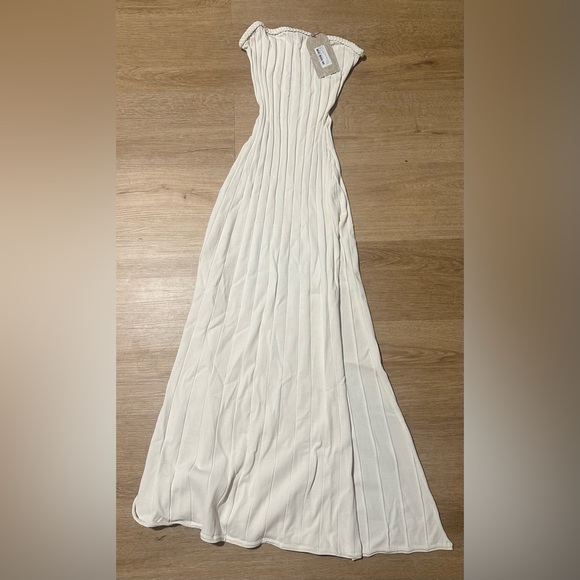 Meshki Strapless Ribbed Dress NWT - Picture 4 of 4